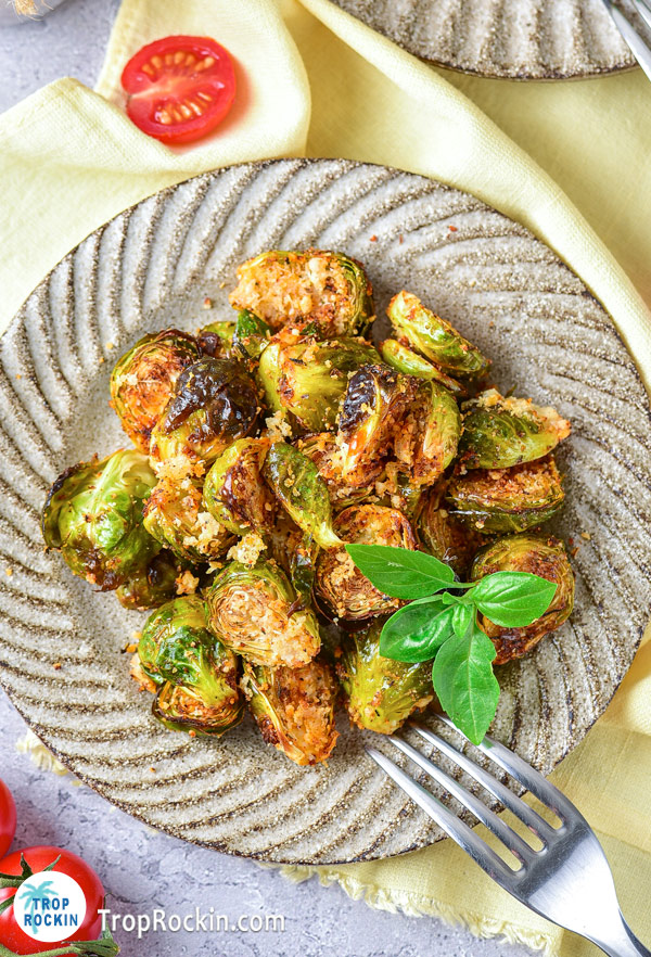 Air fryer Brussels Sprouts on serving plate.
